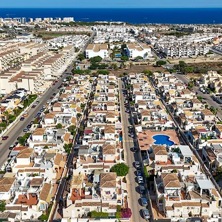 Villa Elche *